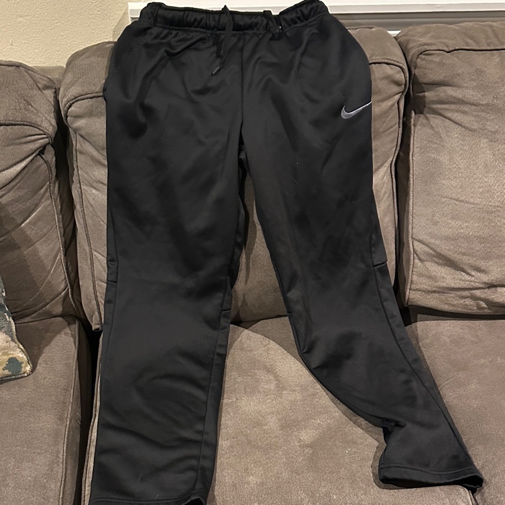 Nike Black fleece lined jogger